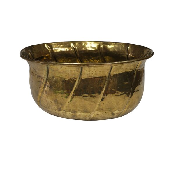 Vintage Hammered Brass Oval Planter 11x9 Mid-Century Modern Decor - Picture 7 of 13